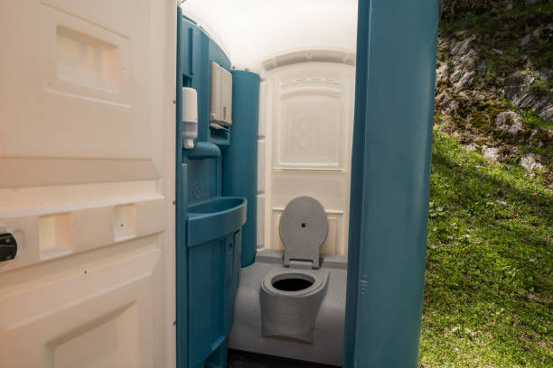 Best Construction site porta potty rental  in Sedgwick, KS